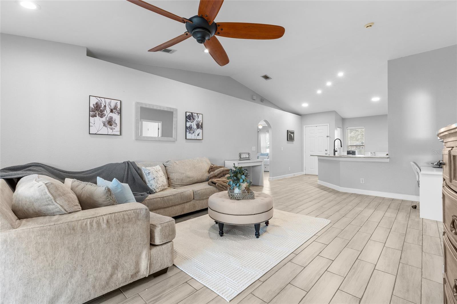 4445 HORSESHOE PICK LANE, Valrico, FL 33594