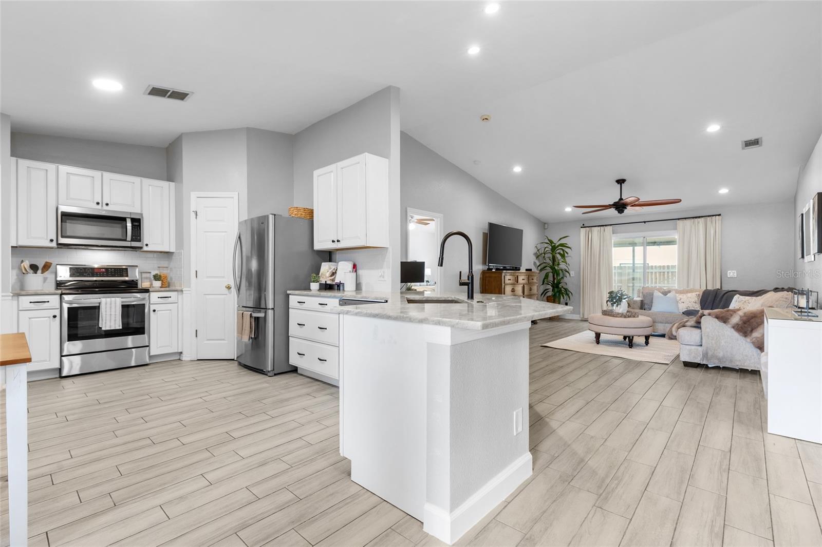 4445 HORSESHOE PICK LANE, Valrico, FL 33594