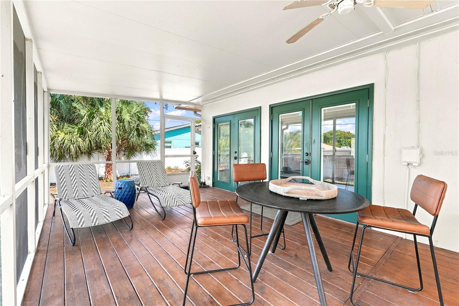 screened porch