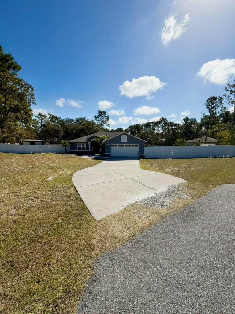 8210 MACKINAW ROAD, Weeki Wachee, FL 34613