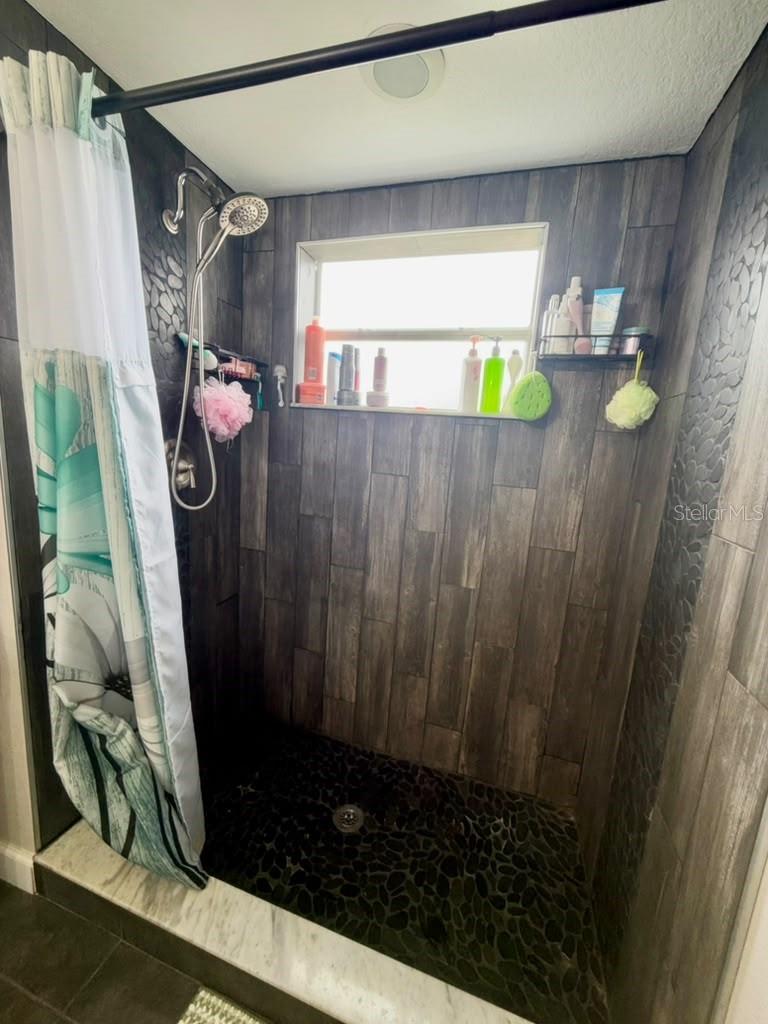 8210 MACKINAW ROAD, Weeki Wachee, FL 34613