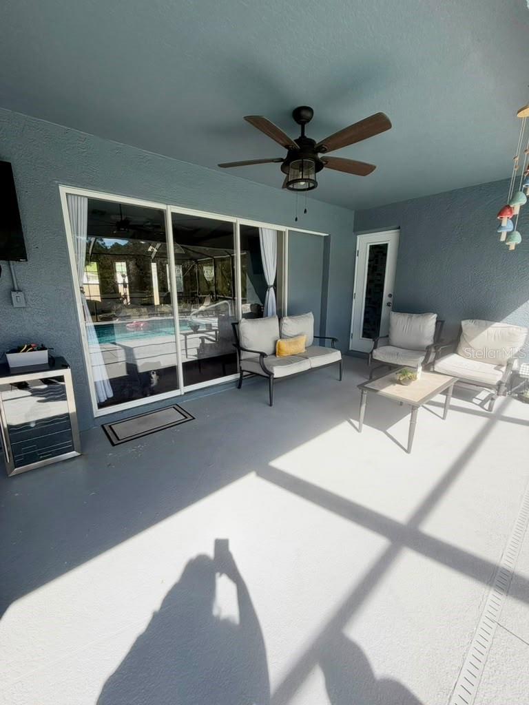 8210 MACKINAW ROAD, Weeki Wachee, FL 34613