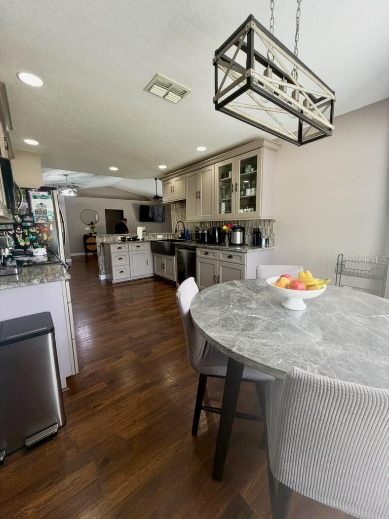 8210 MACKINAW ROAD, Weeki Wachee, FL 34613