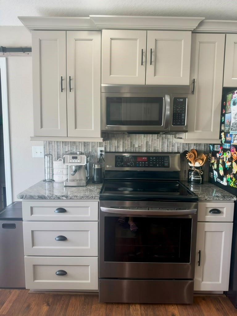 8210 MACKINAW ROAD, Weeki Wachee, FL 34613
