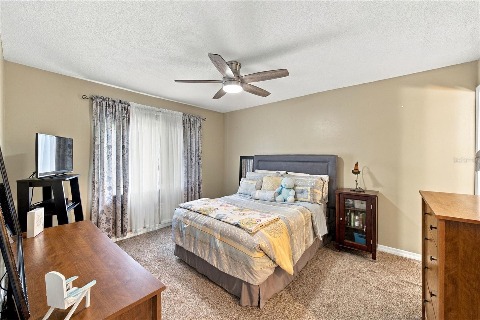 8039 GARDEN DRIVE, #204, Seminole, FL 33777