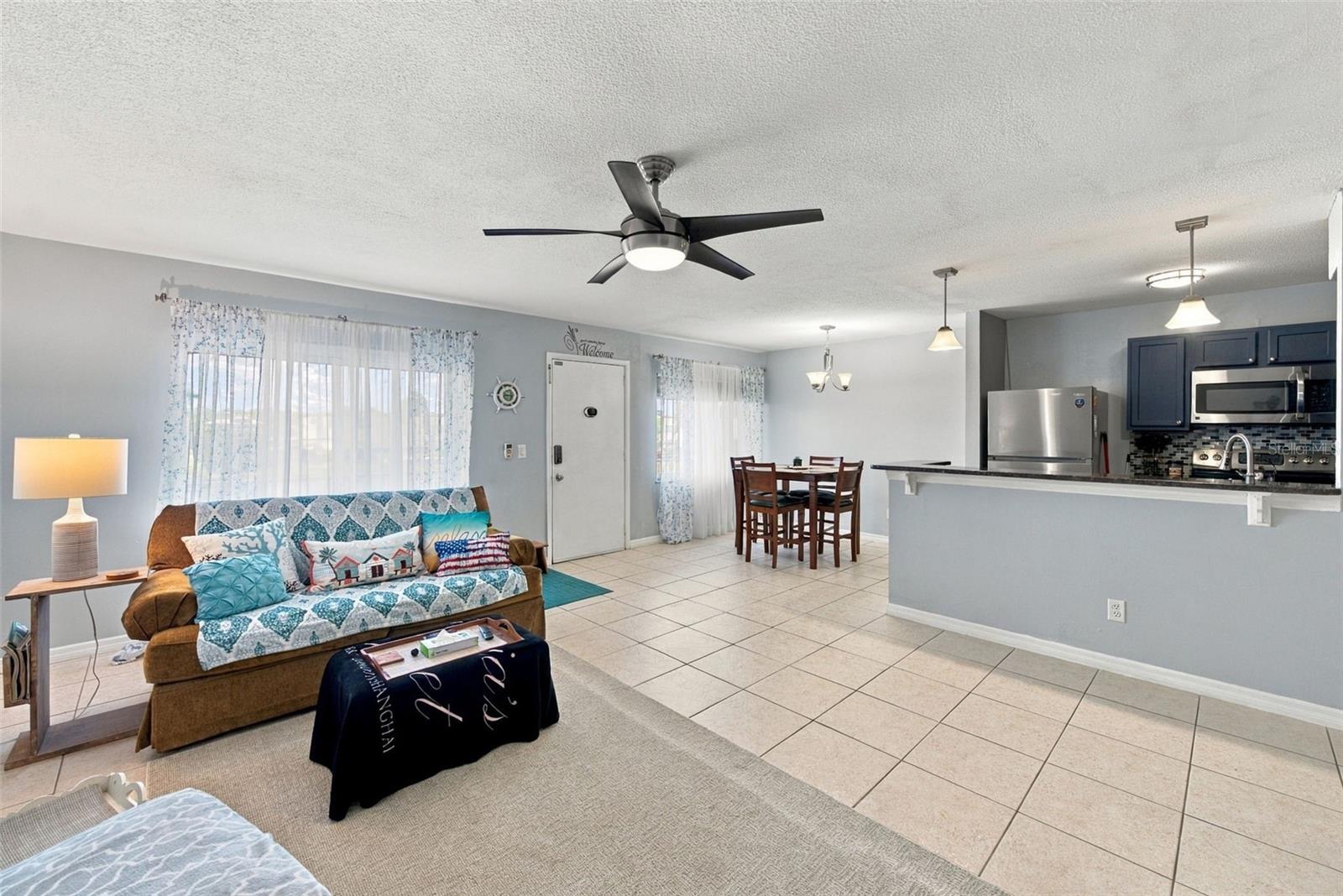 8039 GARDEN DRIVE, #204, Seminole, FL 33777