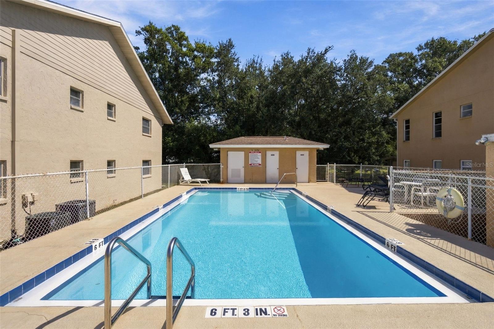 8039 GARDEN DRIVE, #204, Seminole, FL 33777