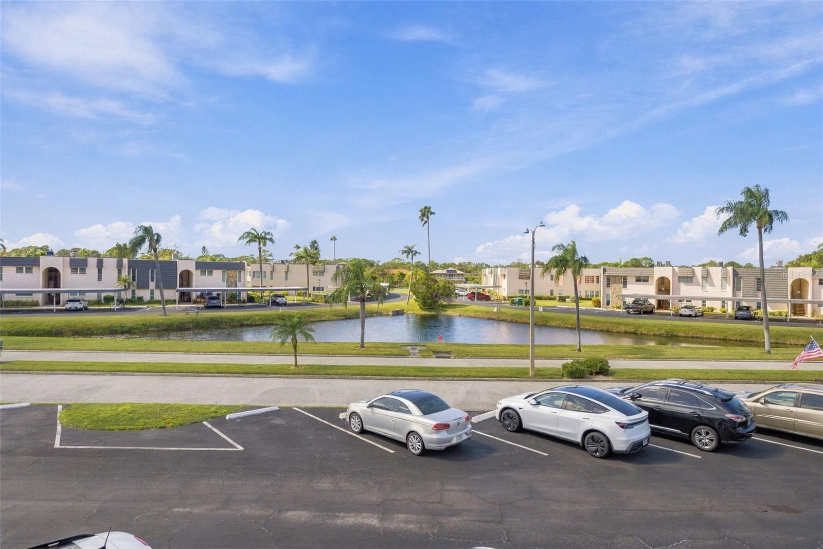8039 GARDEN DRIVE, #204, Seminole, FL 33777