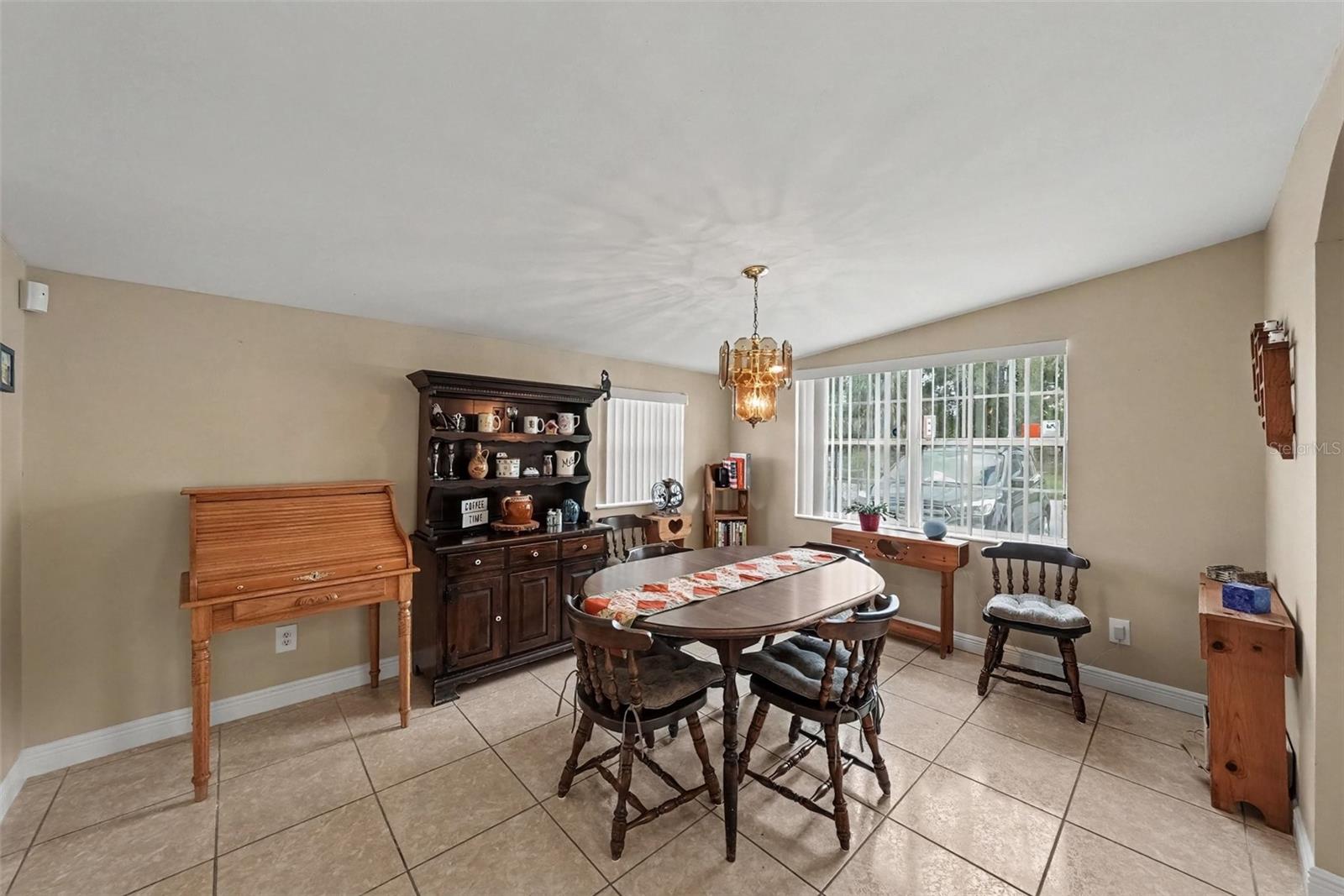 5002 HALIFAX DRIVE, Tampa, FL 33615