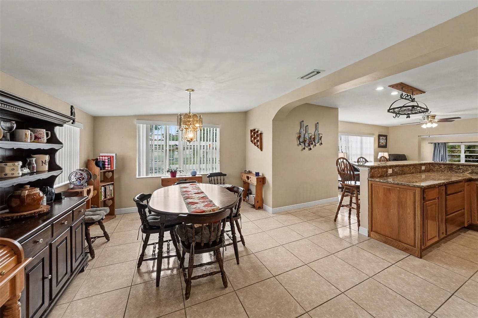 5002 HALIFAX DRIVE, Tampa, FL 33615