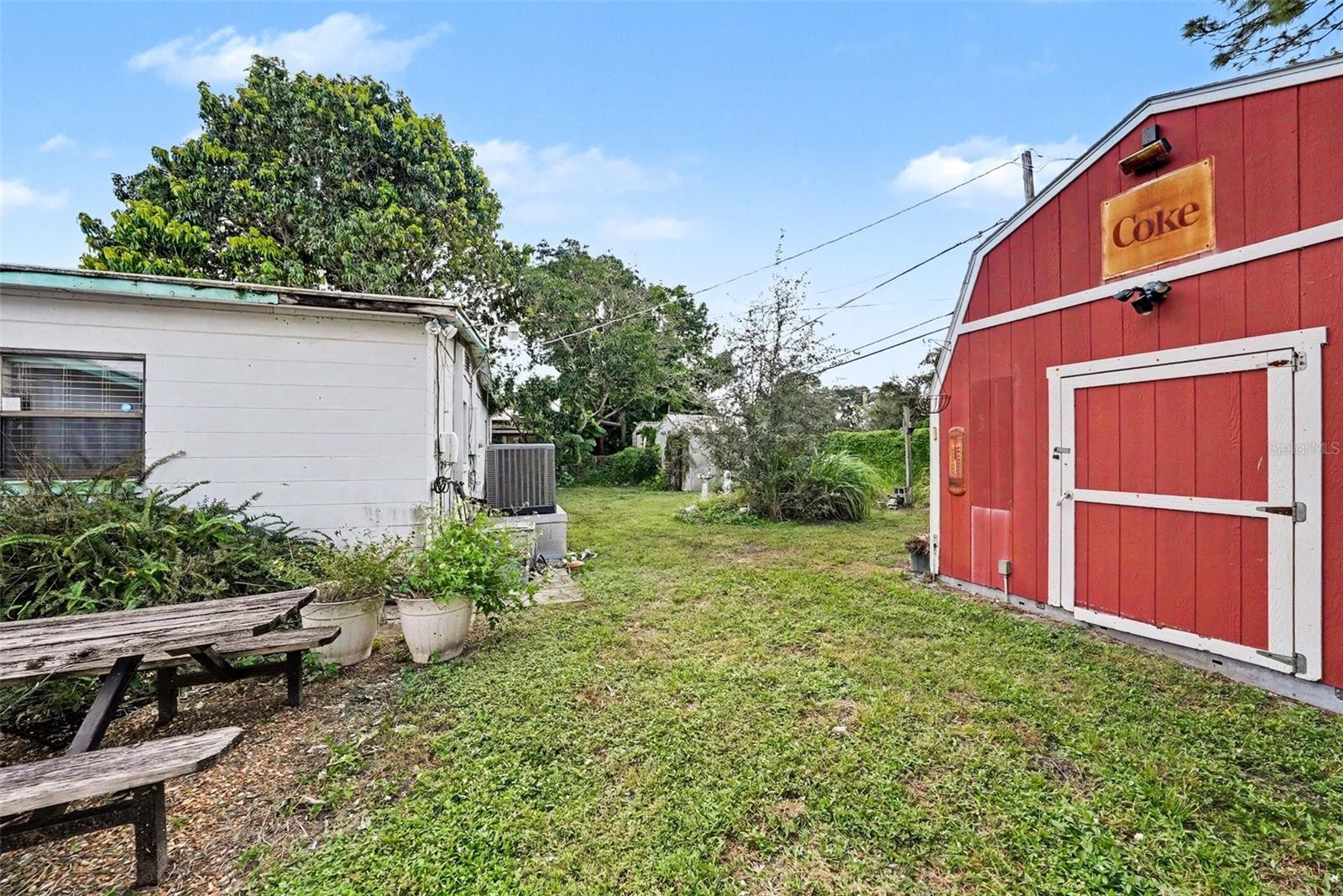 5002 HALIFAX DRIVE, Tampa, FL 33615