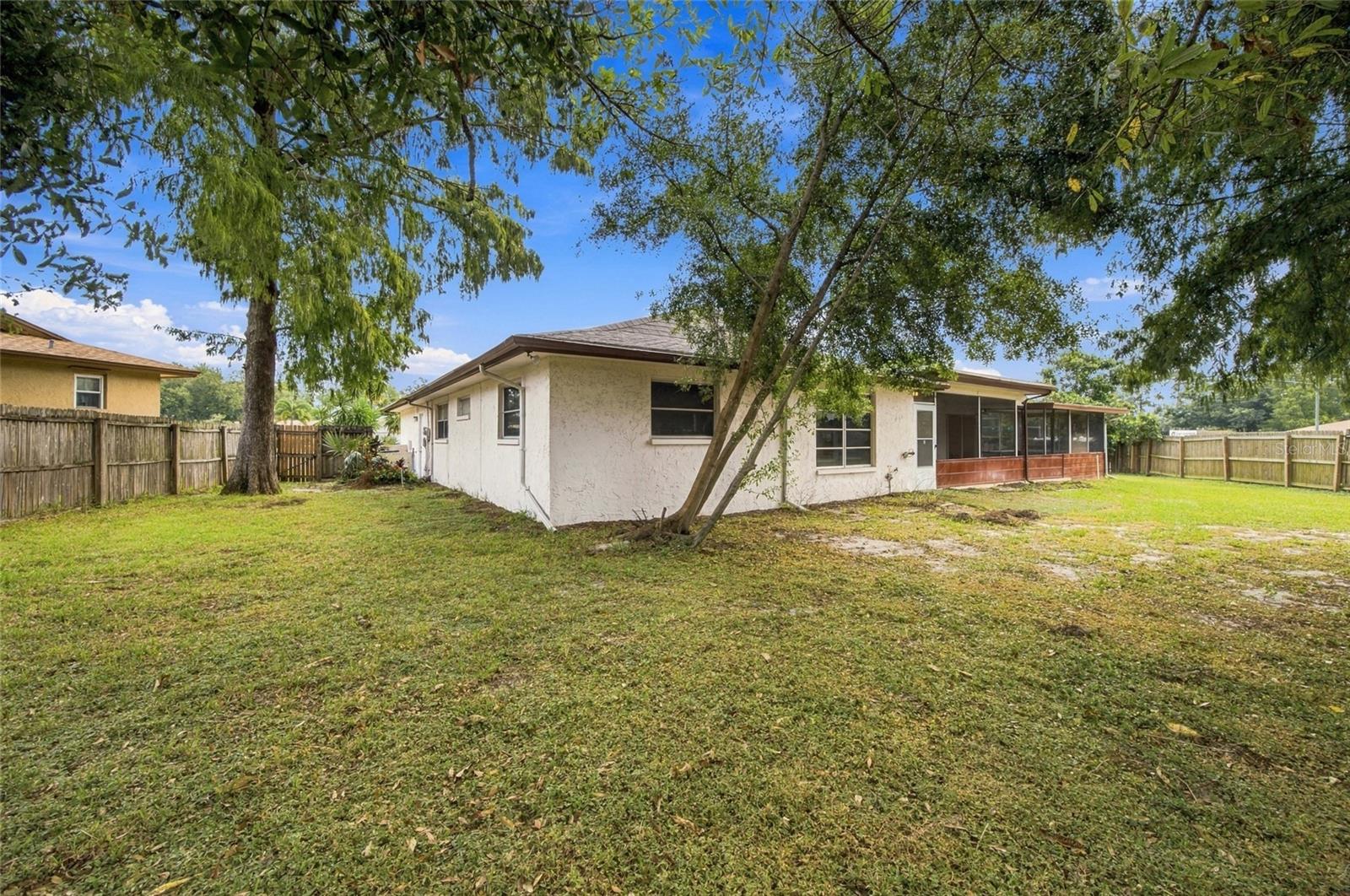 2704 WOODVIEW COURT, Clearwater, FL 33761