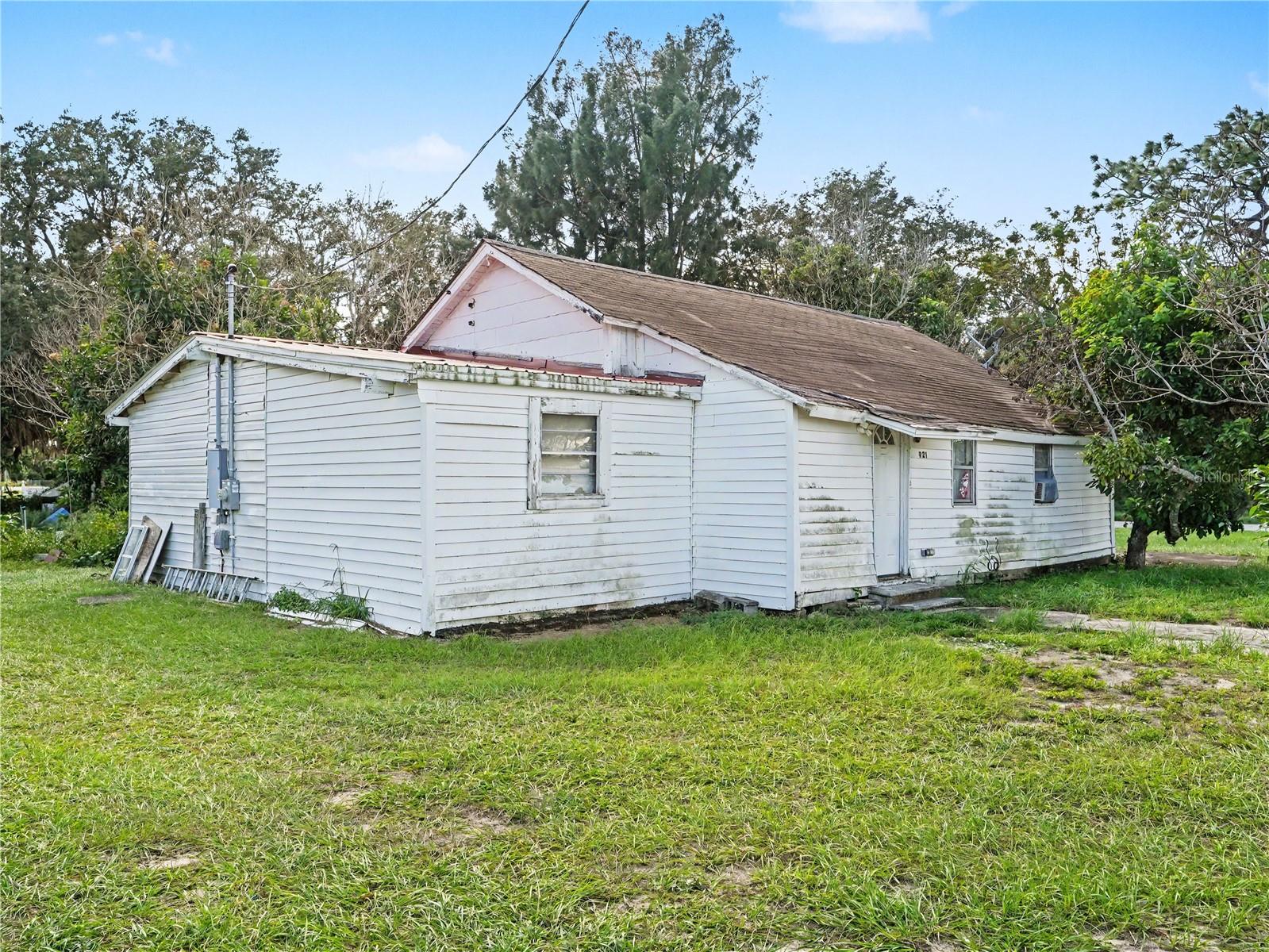 921 W CORNELL STREET, Avon Park, FL 33825 921 W CORNELL STREET, Avon Park, FL 33825