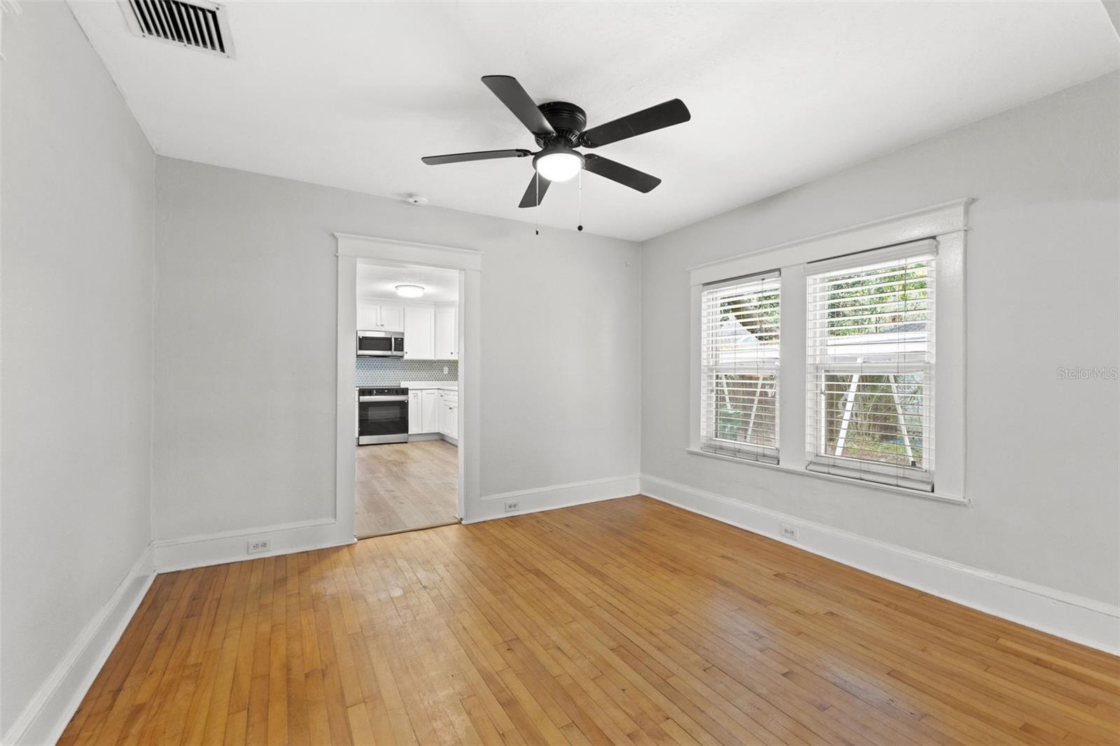 6303 N KING STREET, Tampa, FL 33604