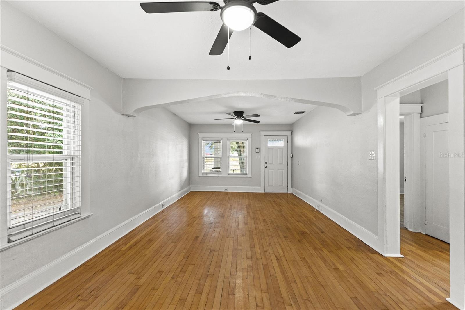6303 N KING STREET, Tampa, FL 33604