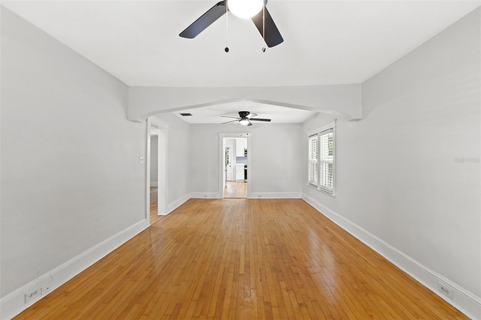 6303 N KING STREET, Tampa, FL 33604