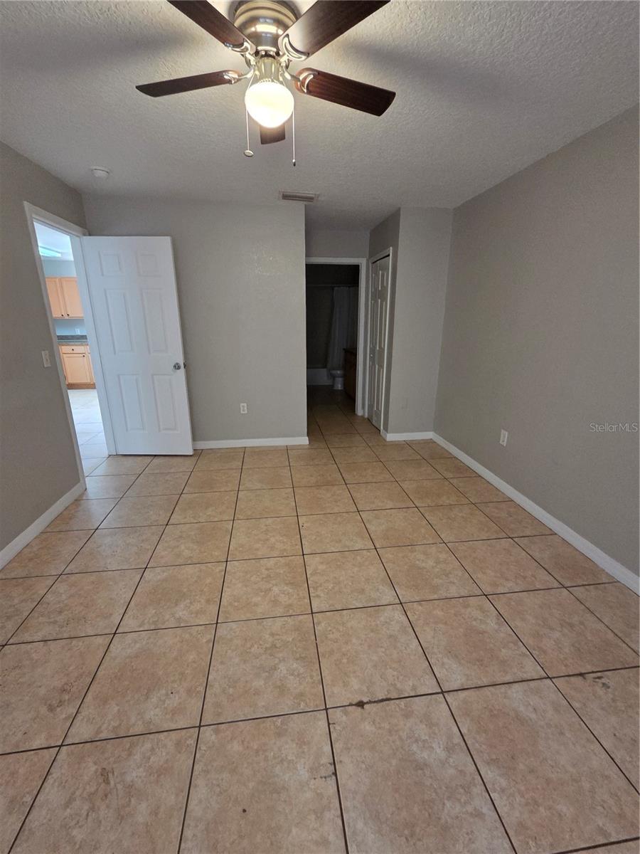 2818 LOCICERO DRIVE, Tampa, FL 33619