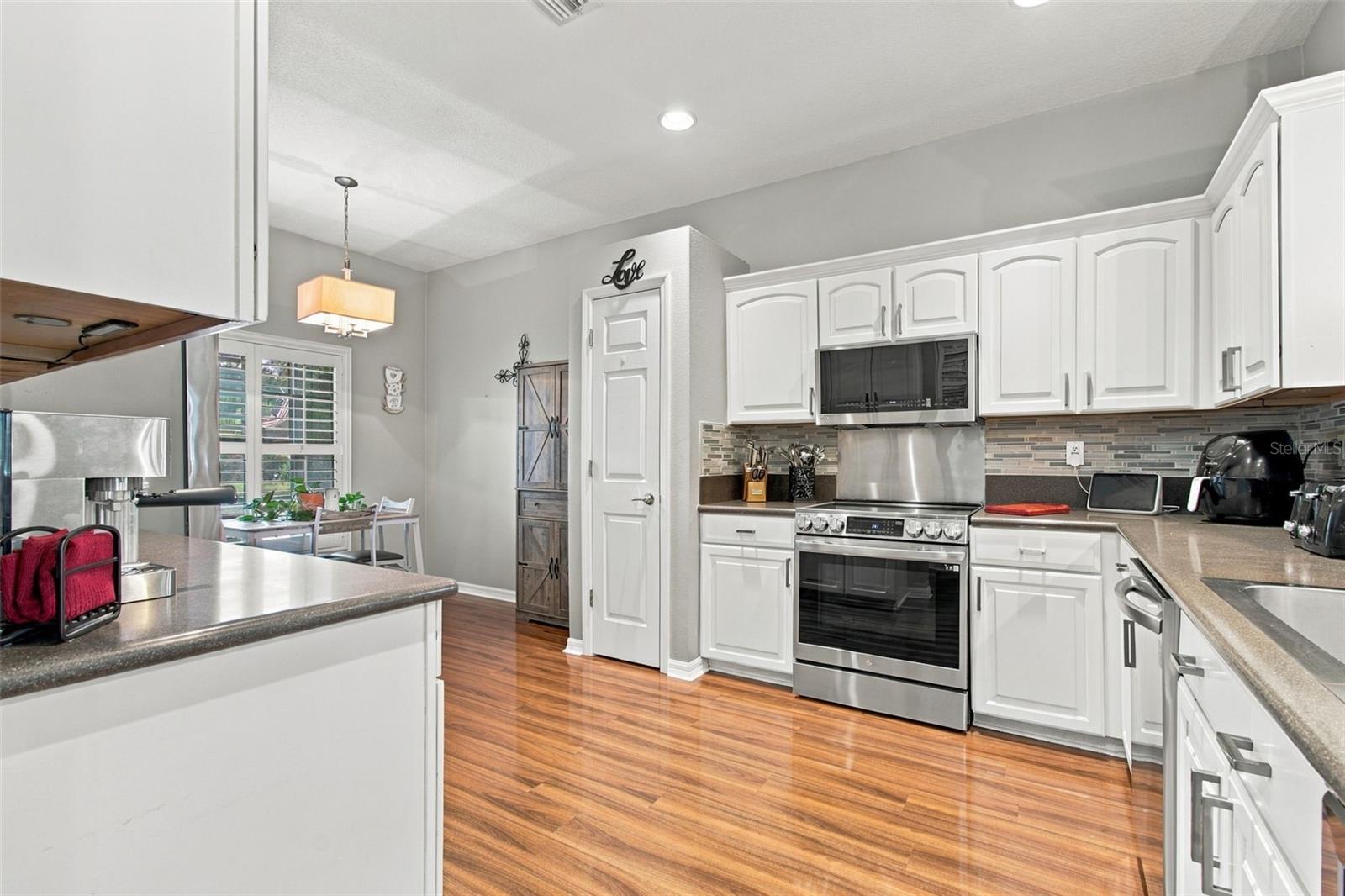 8002 SHADDOCK PLACE, Land O Lakes, FL 34637
