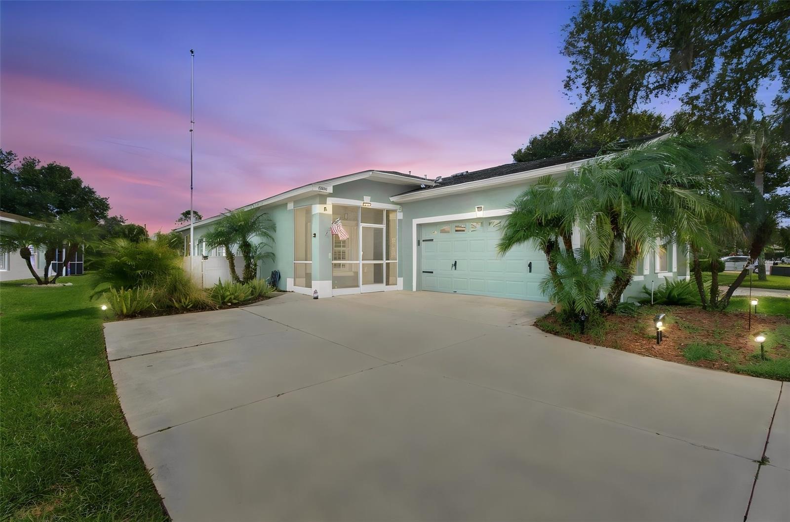8002 SHADDOCK PLACE, Land O Lakes, FL 34637 8002 SHADDOCK PLACE, Land O Lakes, FL 34637
