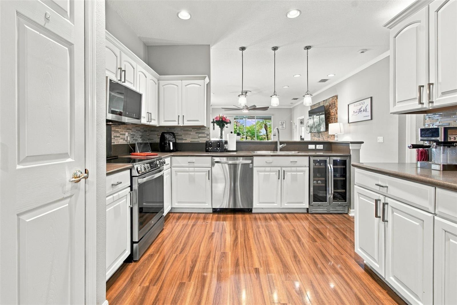 8002 SHADDOCK PLACE, Land O Lakes, FL 34637