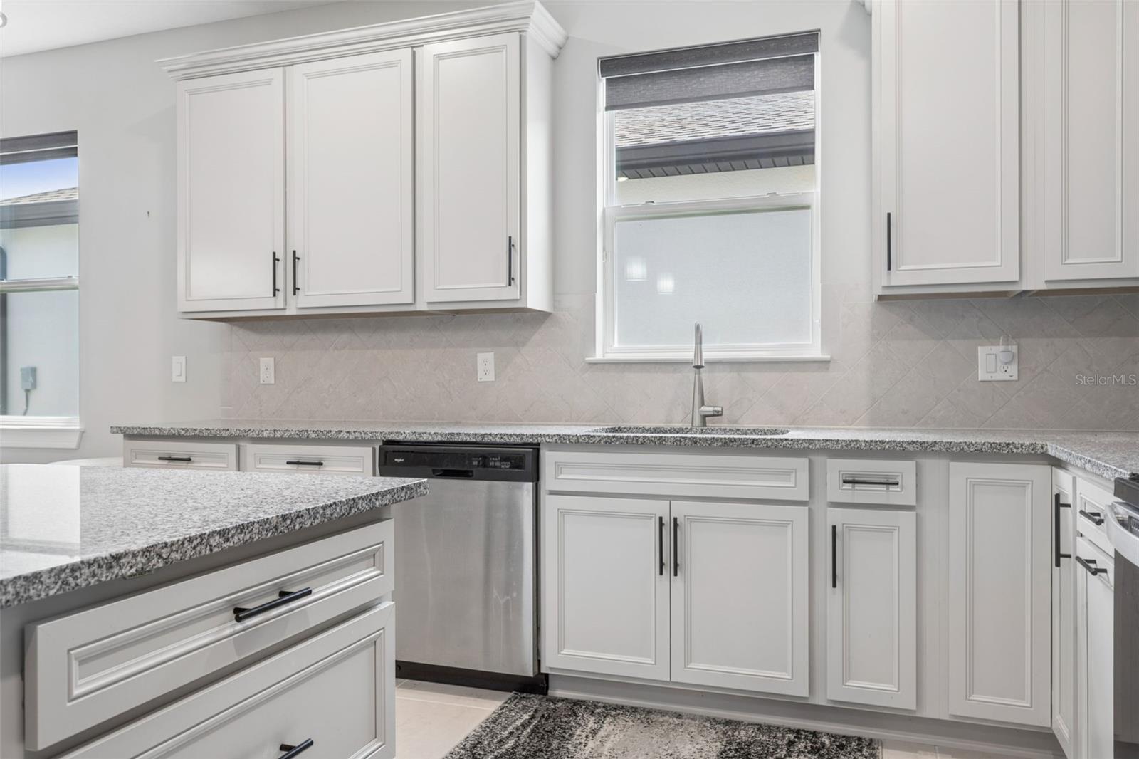 6382 BRADFORD WOODS DRIVE, Zephyrhills, FL 33542 6382 BRADFORD WOODS DRIVE, Zephyrhills, FL 33542