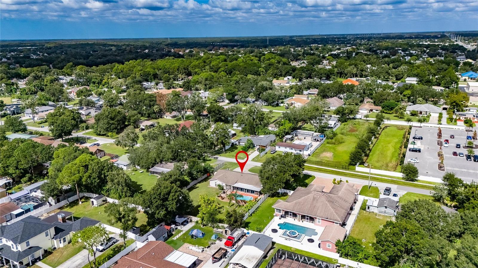 8904 W FLORA STREET, Tampa, FL 33615