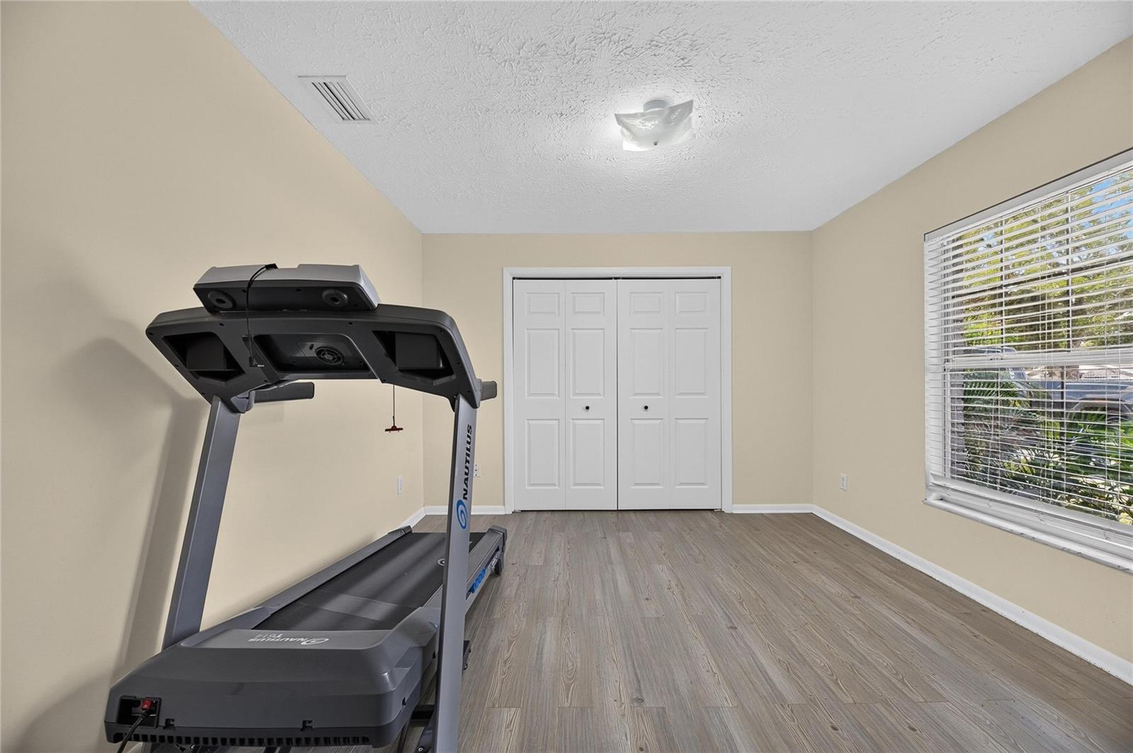 8904 W FLORA STREET, Tampa, FL 33615 8904 W FLORA STREET, Tampa, FL 33615