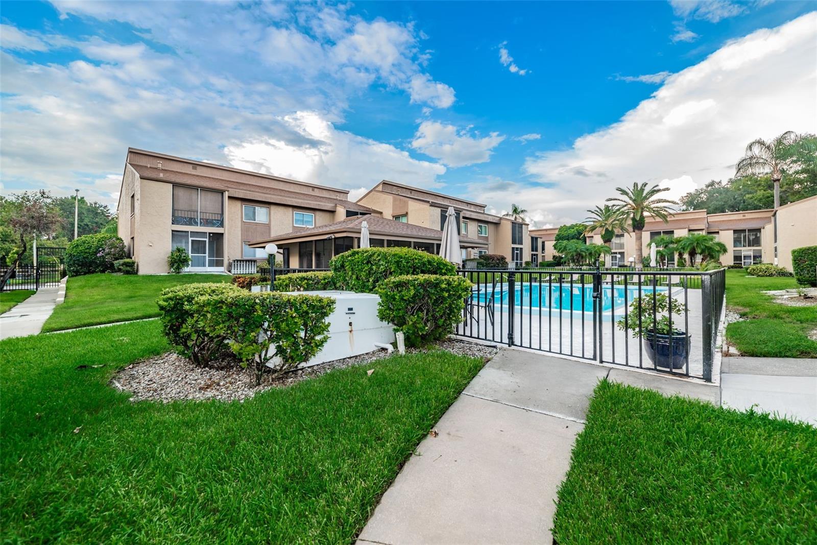1575 GREENLEA DRIVE, #4, Clearwater, FL 33755