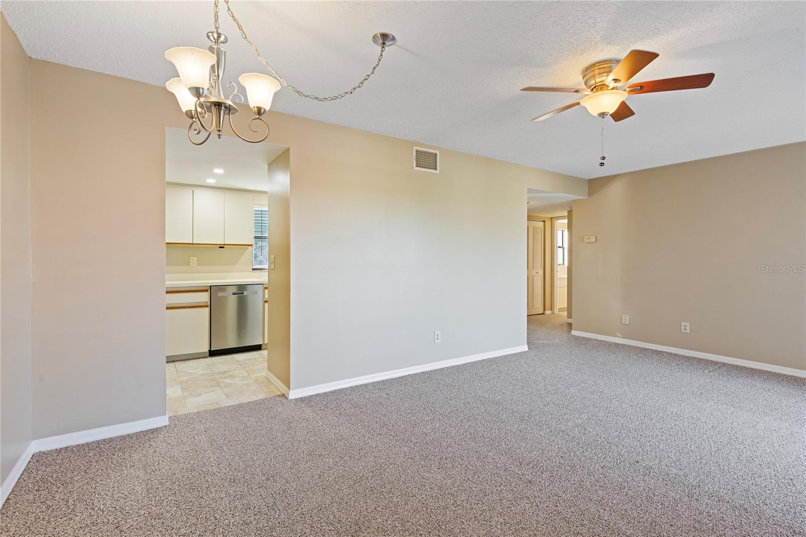 145 116TH AVENUE, #301, Treasure Island, FL 33706