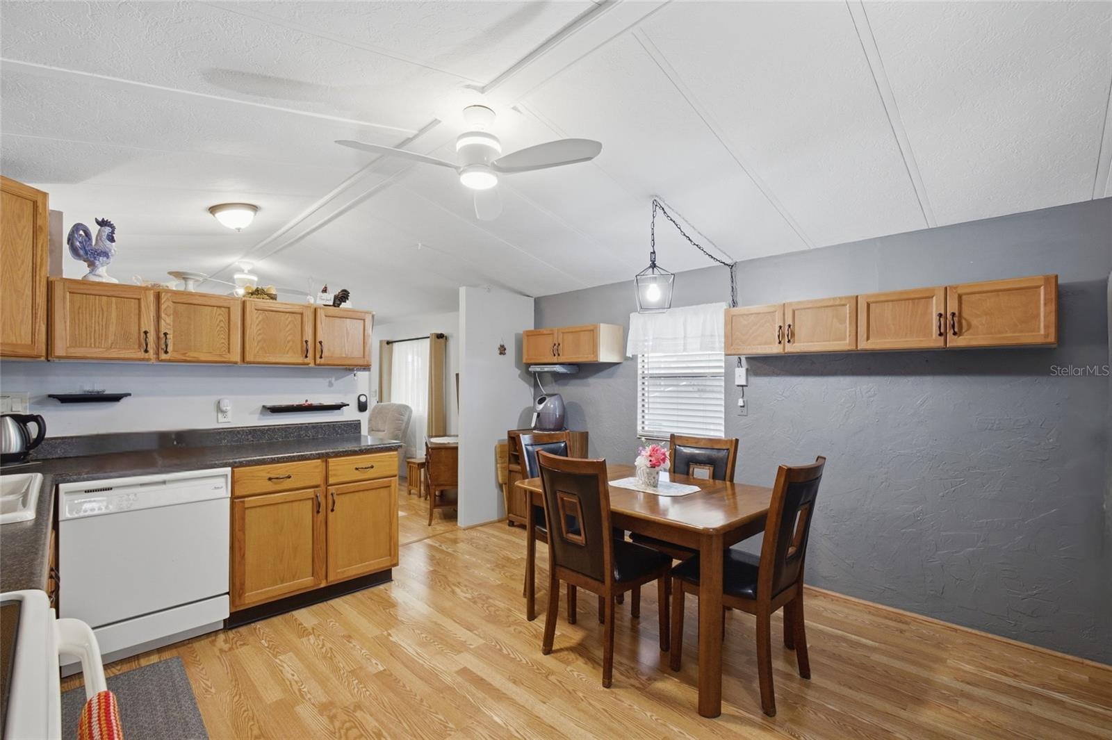 4121 JOYFUL LANE, Zephyrhills, FL 33541