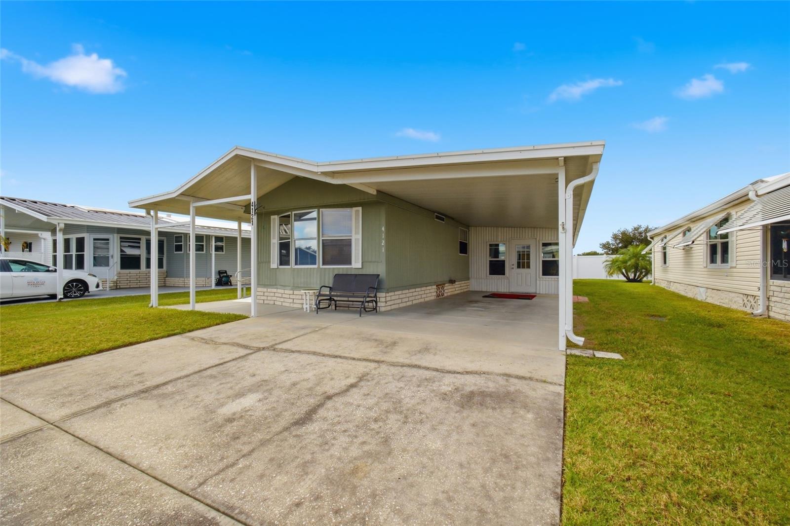 4121 JOYFUL LANE, Zephyrhills, FL 33541