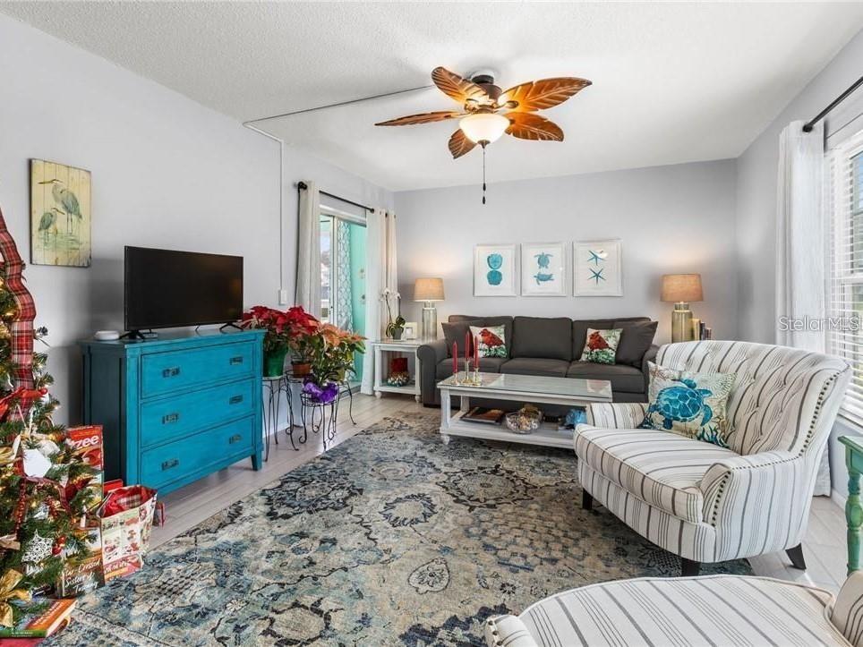 1250 S PINELLAS AVENUE, #1007, Tarpon Springs, FL 34689