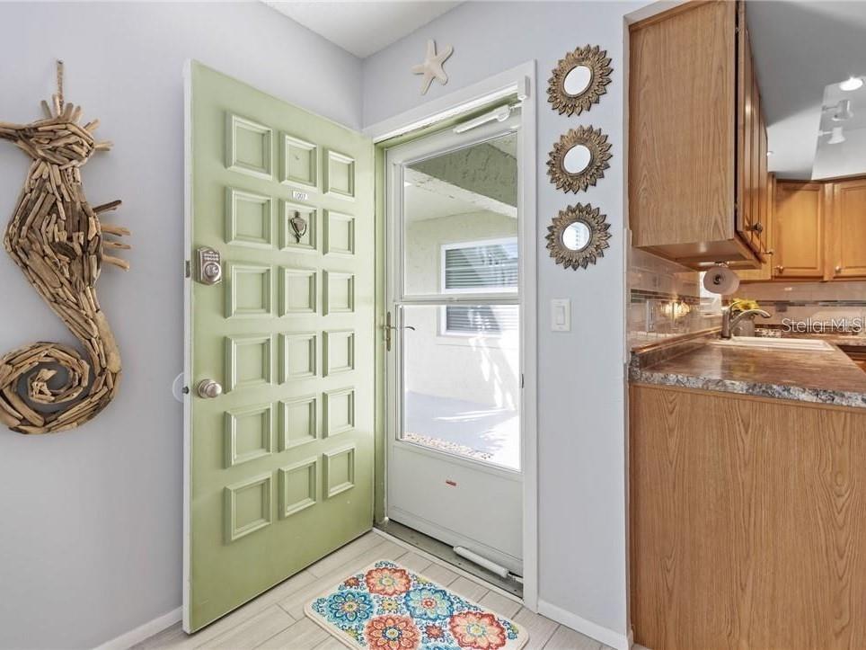 1250 S PINELLAS AVENUE, #1007, Tarpon Springs, FL 34689