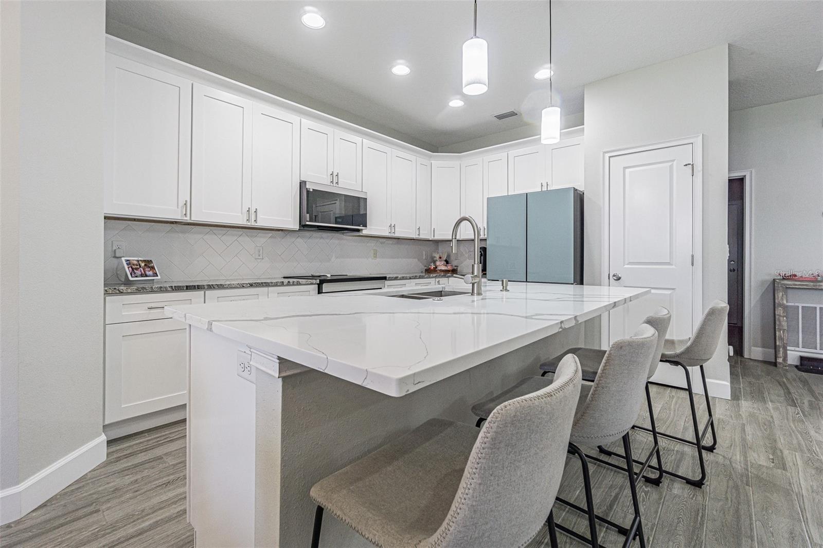 8510 DEE CIRCLE, Riverview, FL 33569 8510 DEE CIRCLE, Riverview, FL 33569