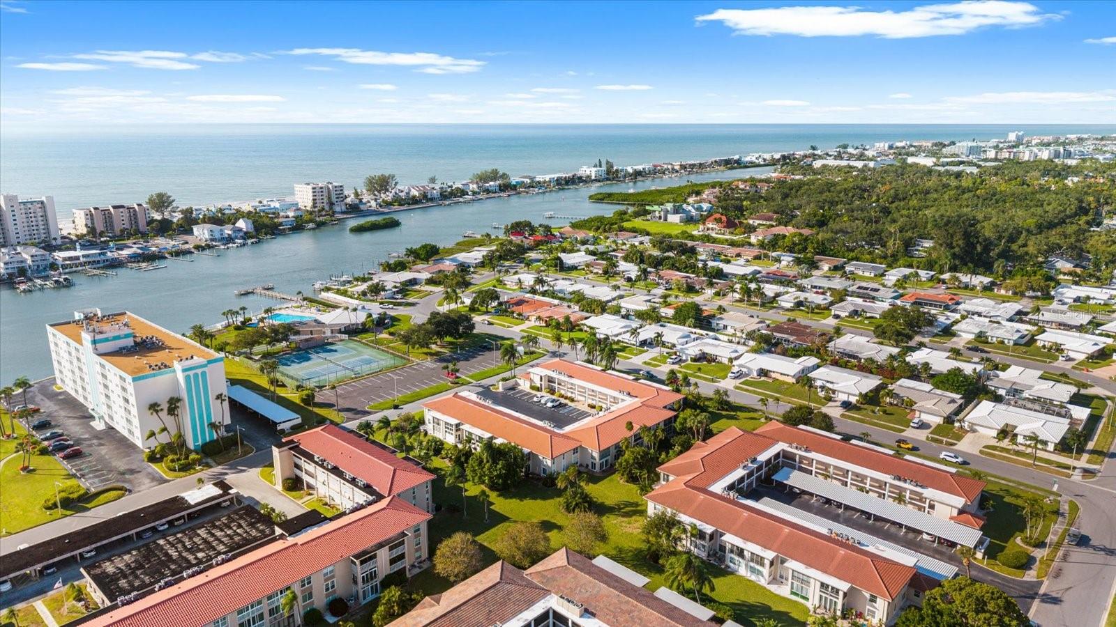 Incredible location only minutes to Indian Rocks Beach and Indian Shores!