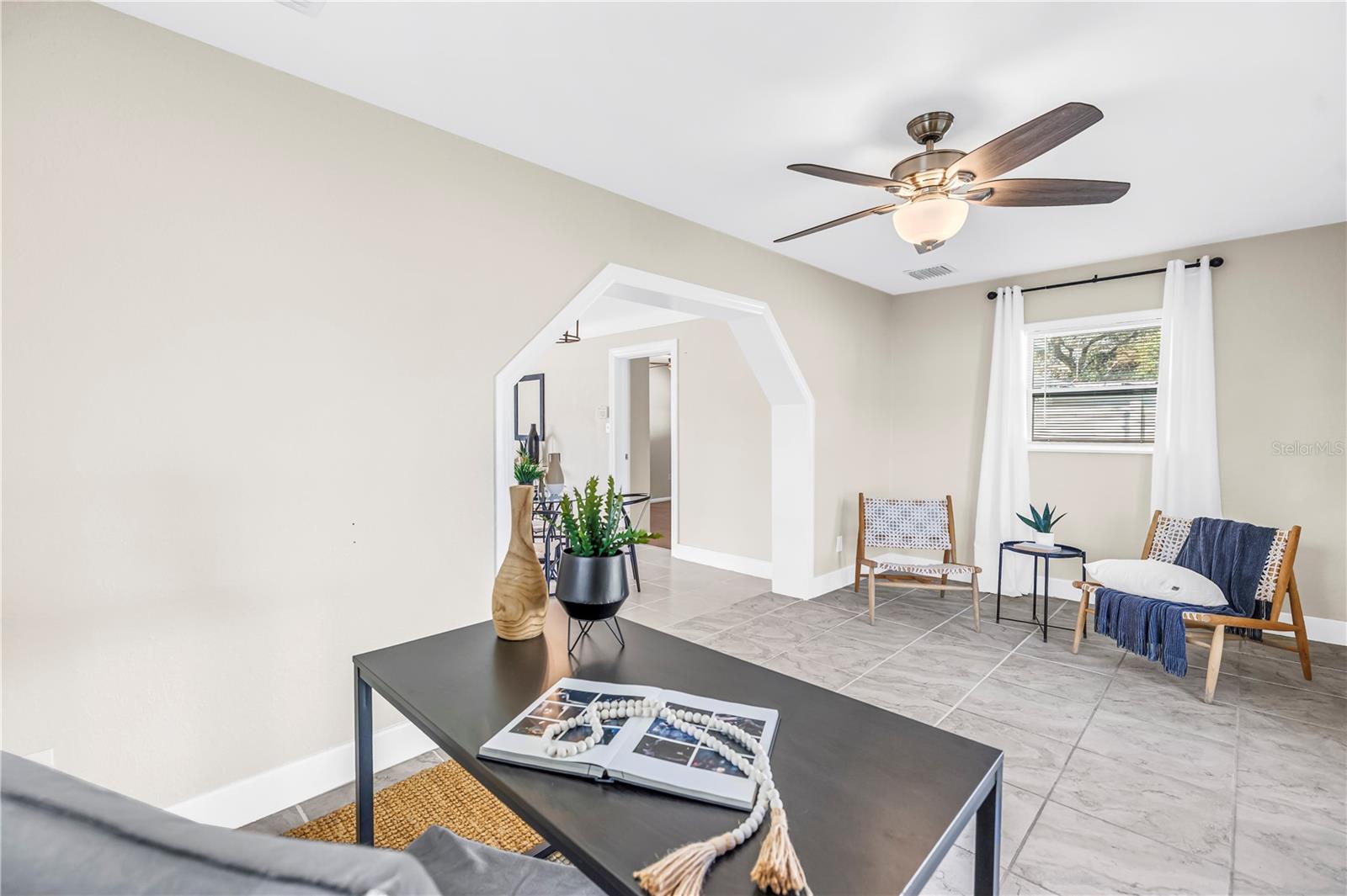 6173 37TH AVENUE N, St Petersburg, FL 33710