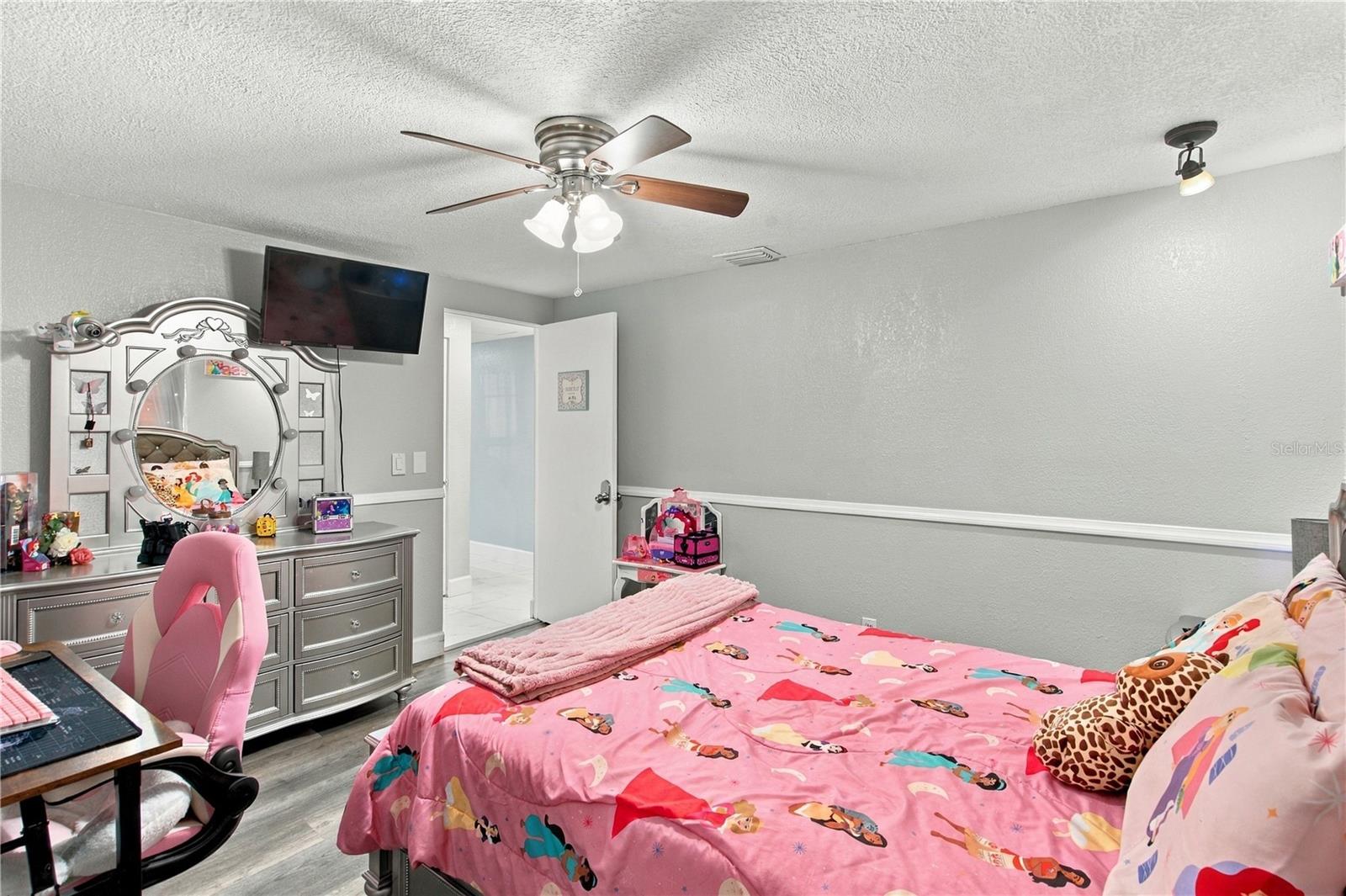 101 MITCHELL DRIVE, Brandon, FL 33511