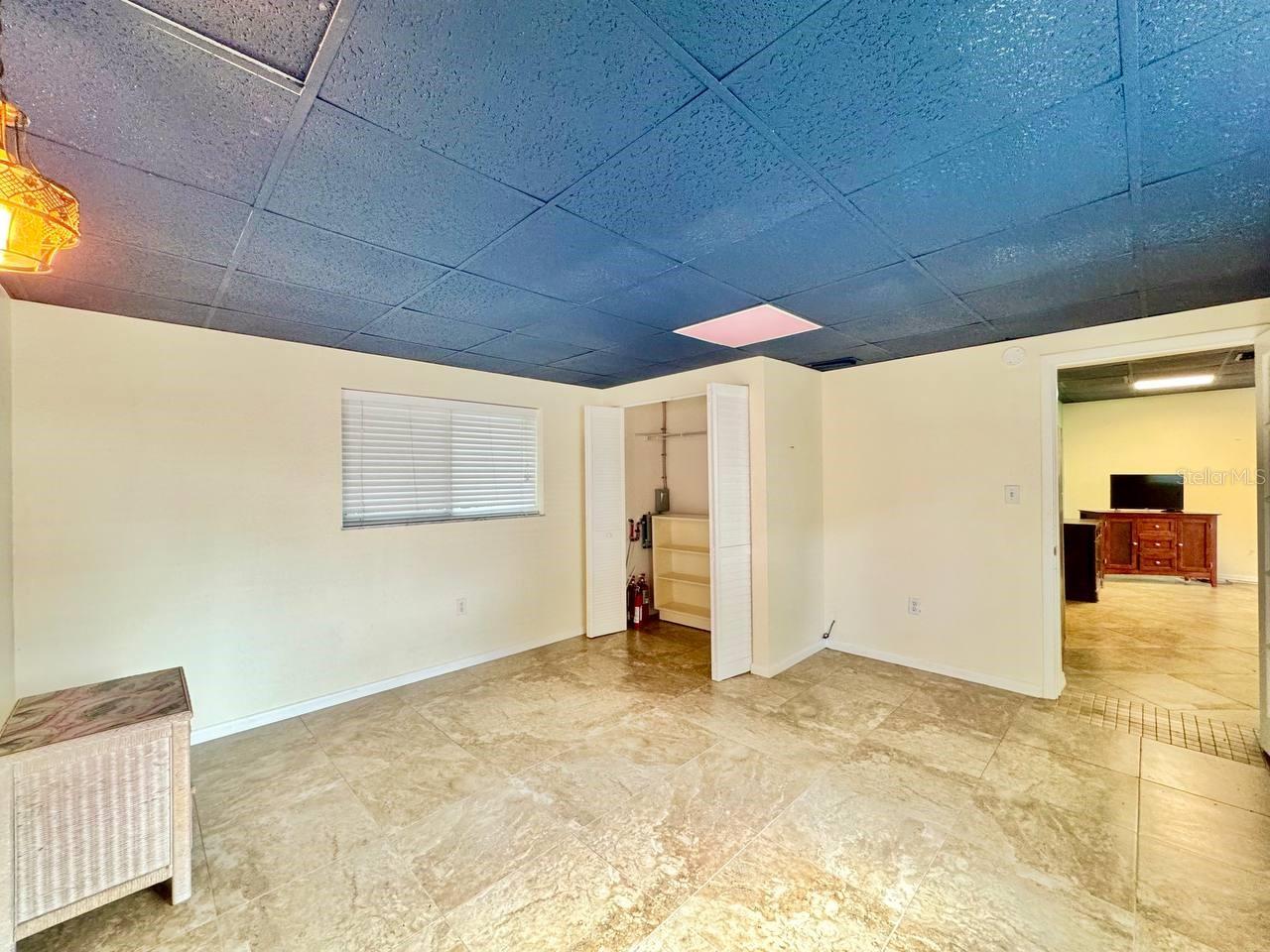 18 W ORANGE STREET, Tarpon Springs, FL 34689