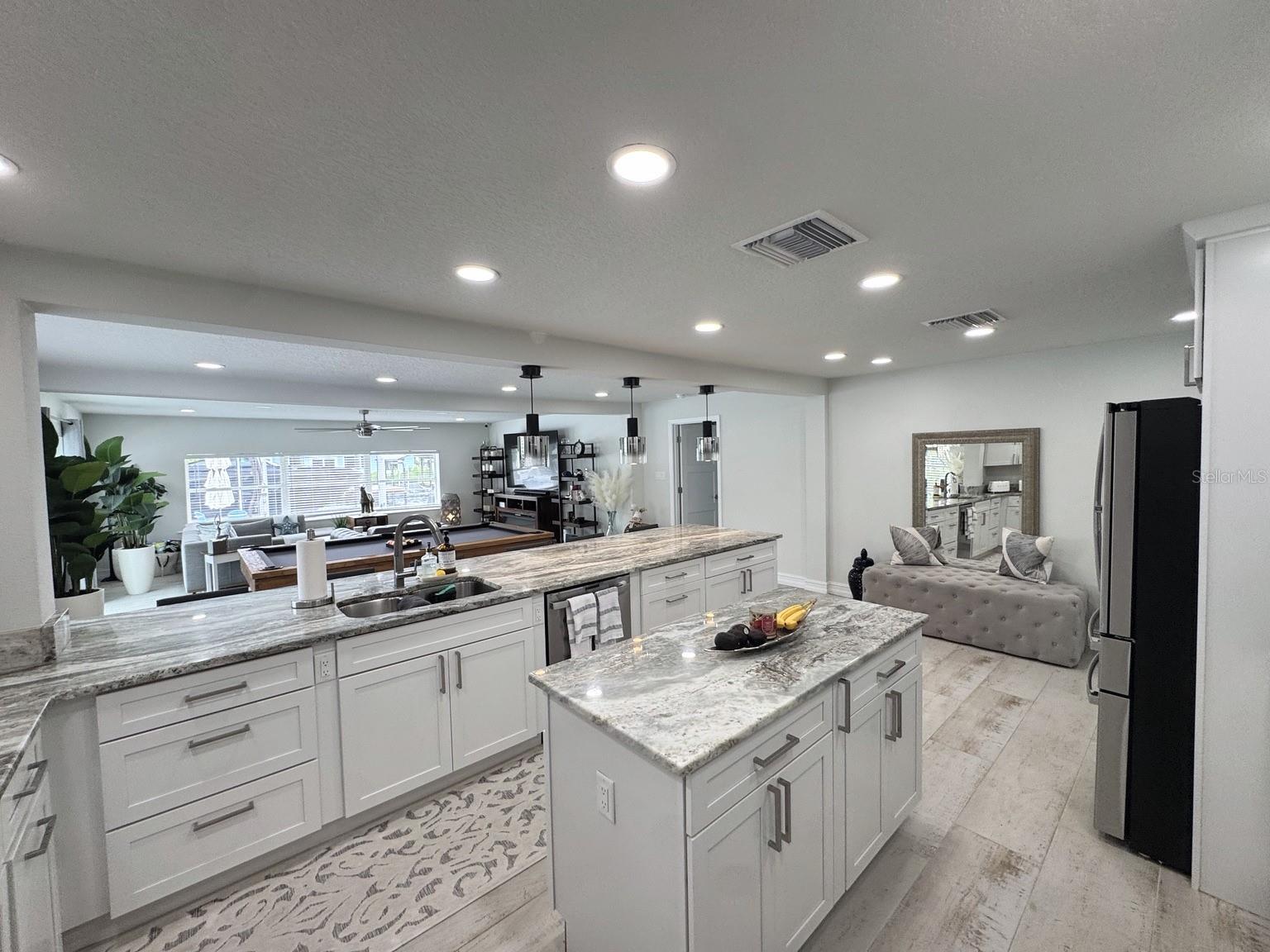 759 KINGSTON COURT, Apollo Beach, FL 33572