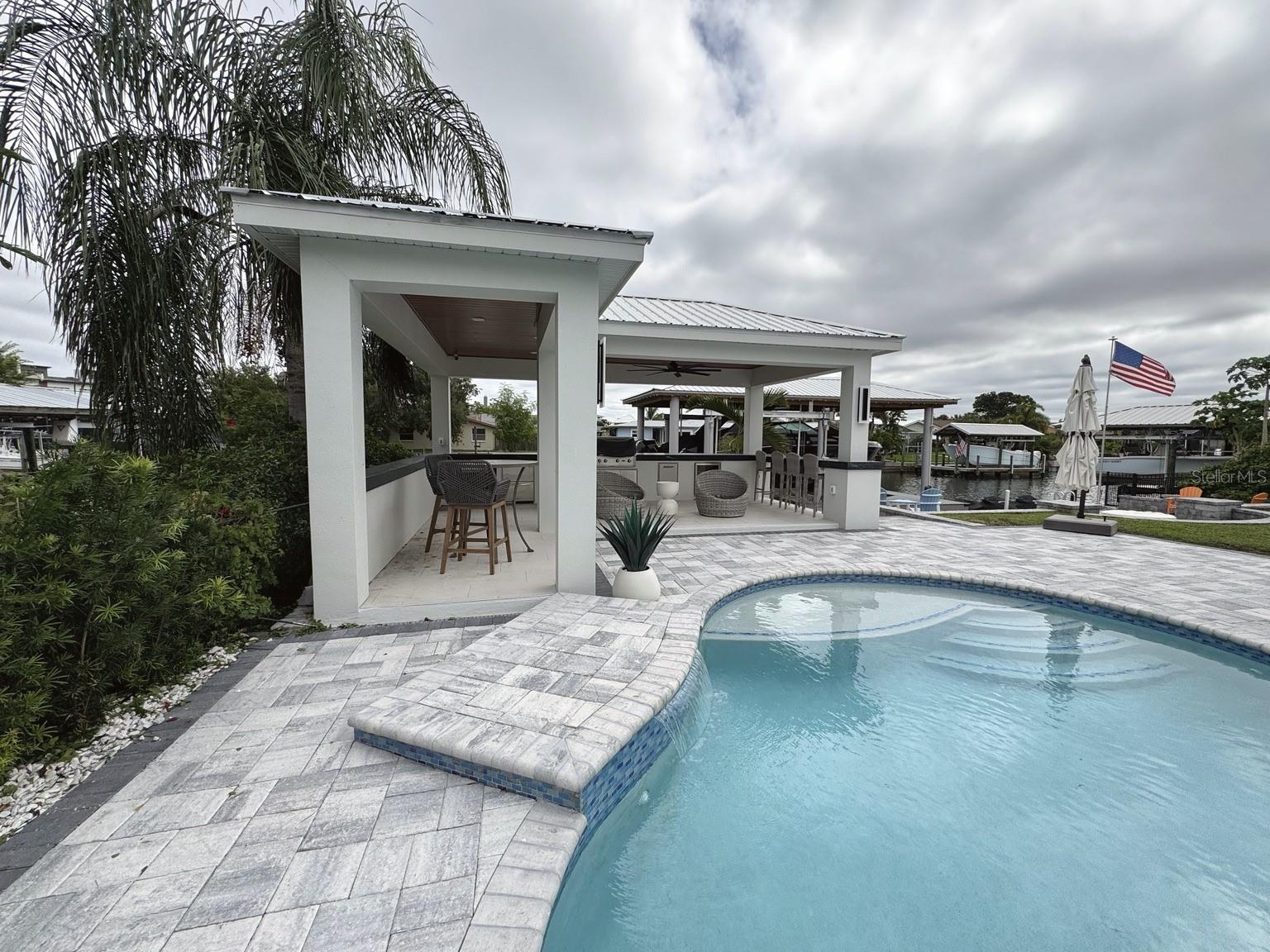 759 KINGSTON COURT, Apollo Beach, FL 33572