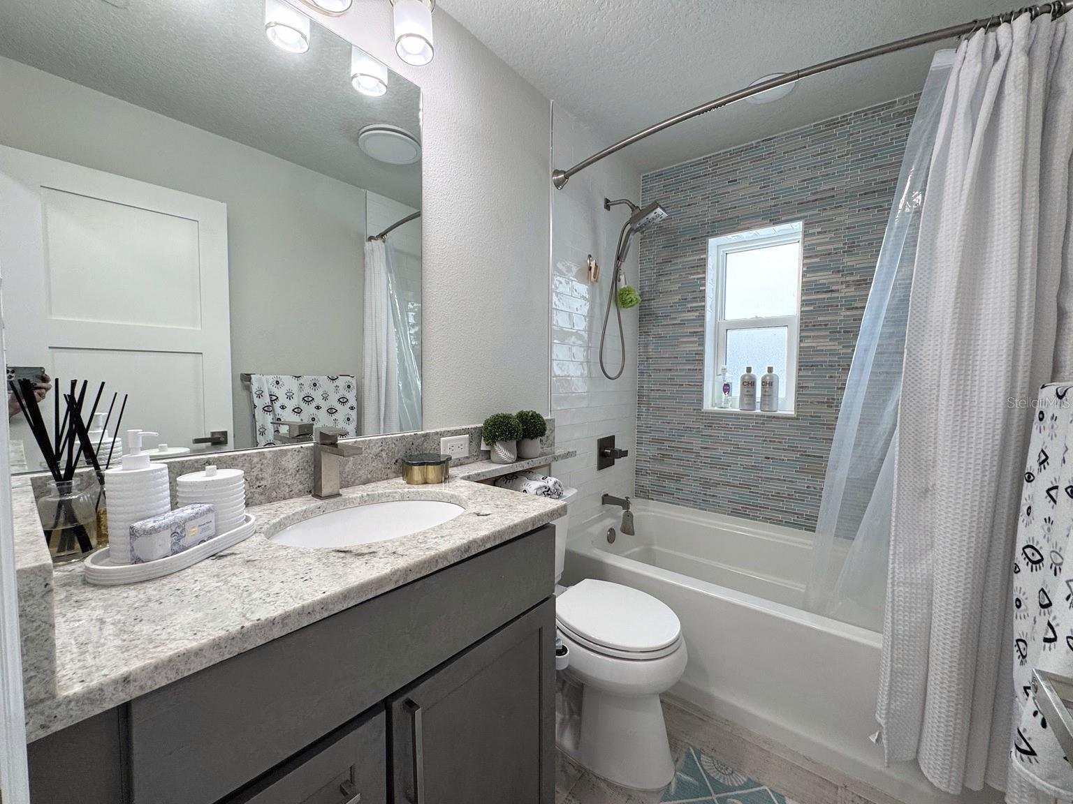 759 KINGSTON COURT, Apollo Beach, FL 33572