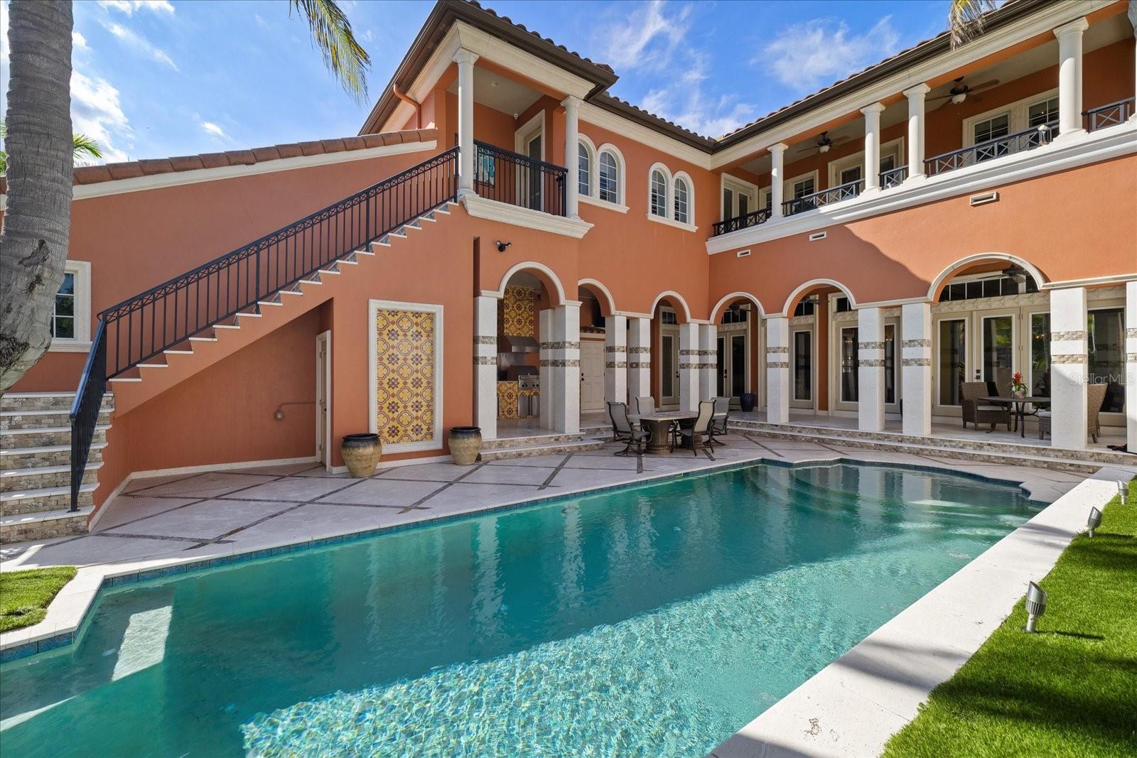 4912 YACHT CLUB, Tampa, FL 33616