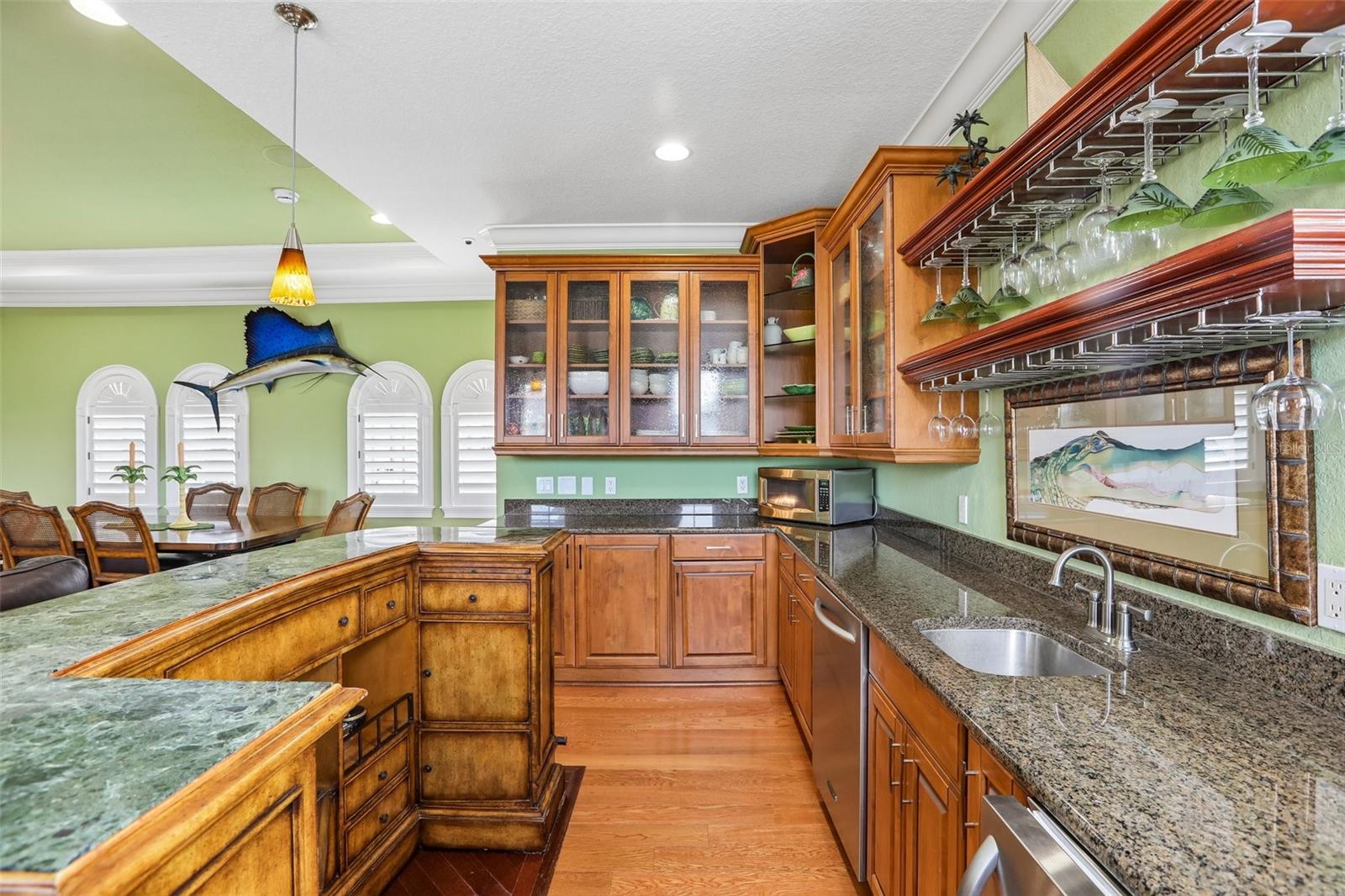 4912 YACHT CLUB, Tampa, FL 33616