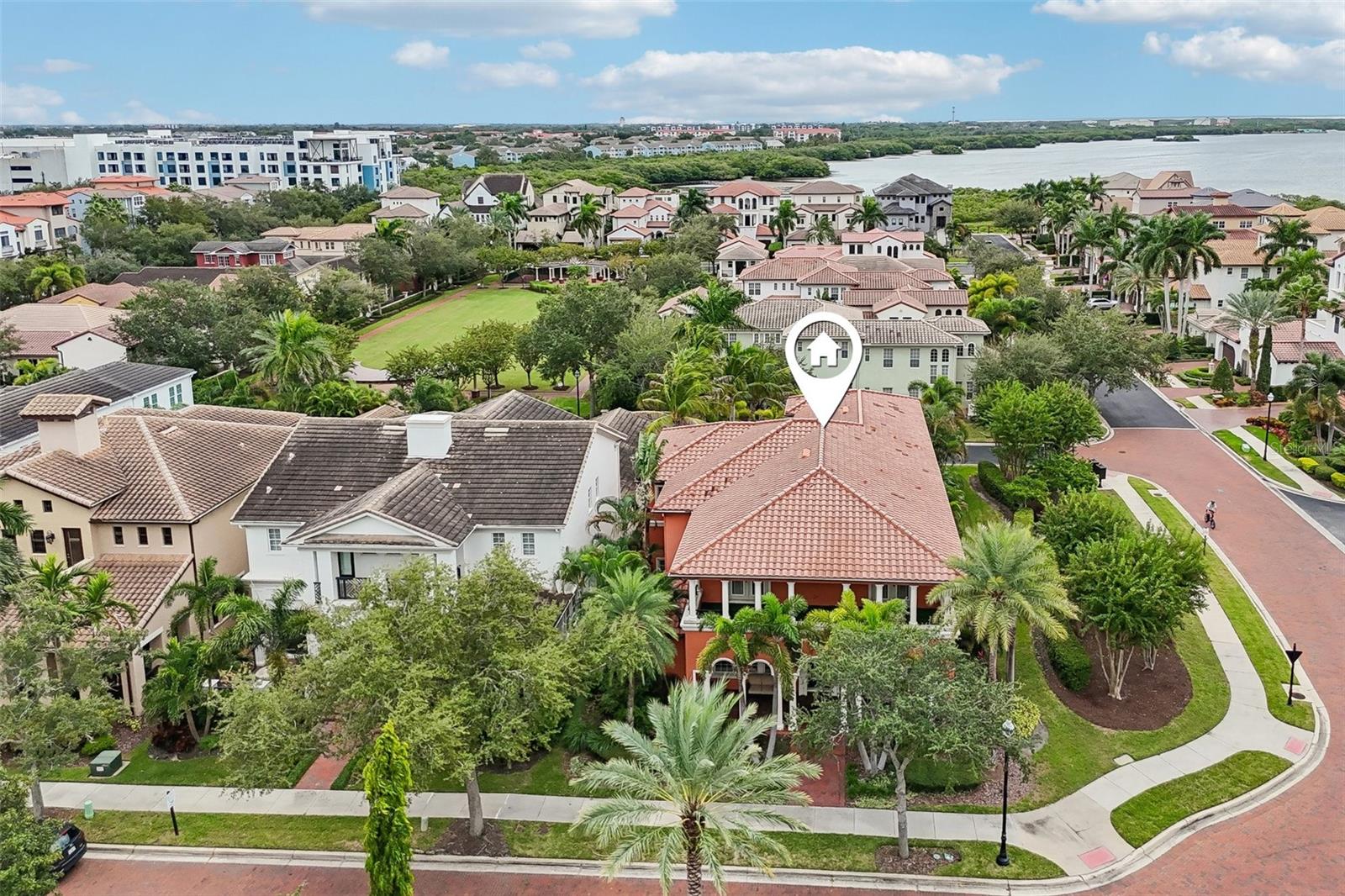 4912 YACHT CLUB, Tampa, FL 33616