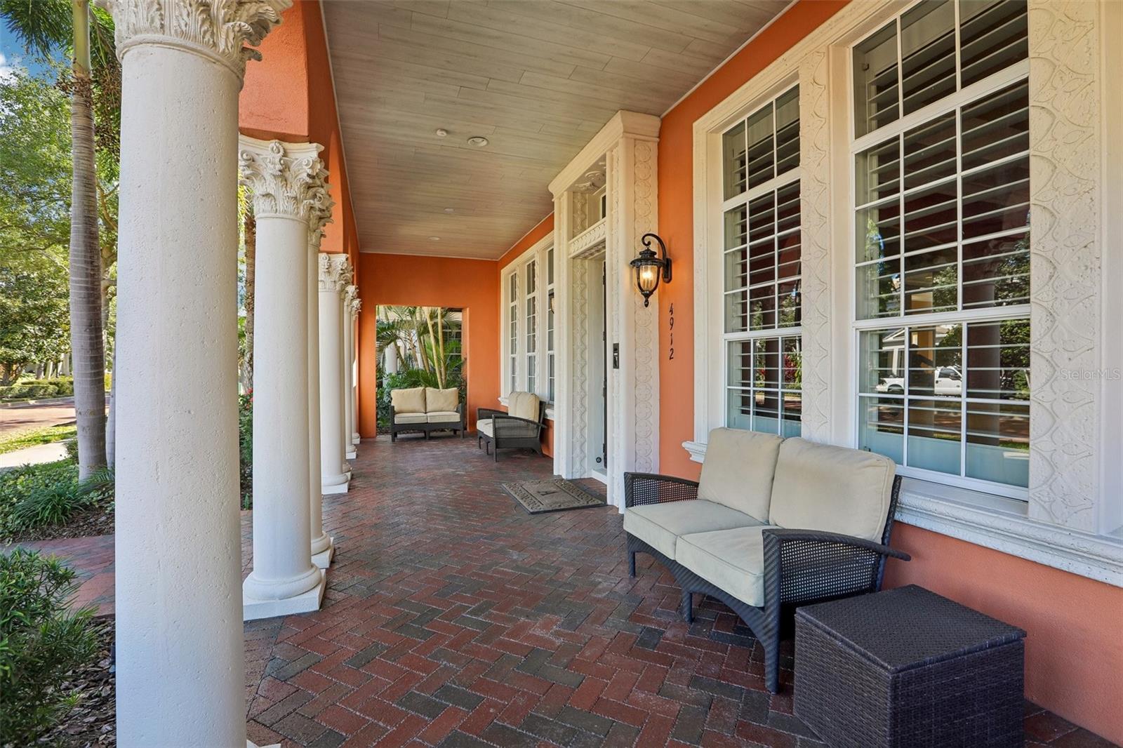 4912 YACHT CLUB, Tampa, FL 33616