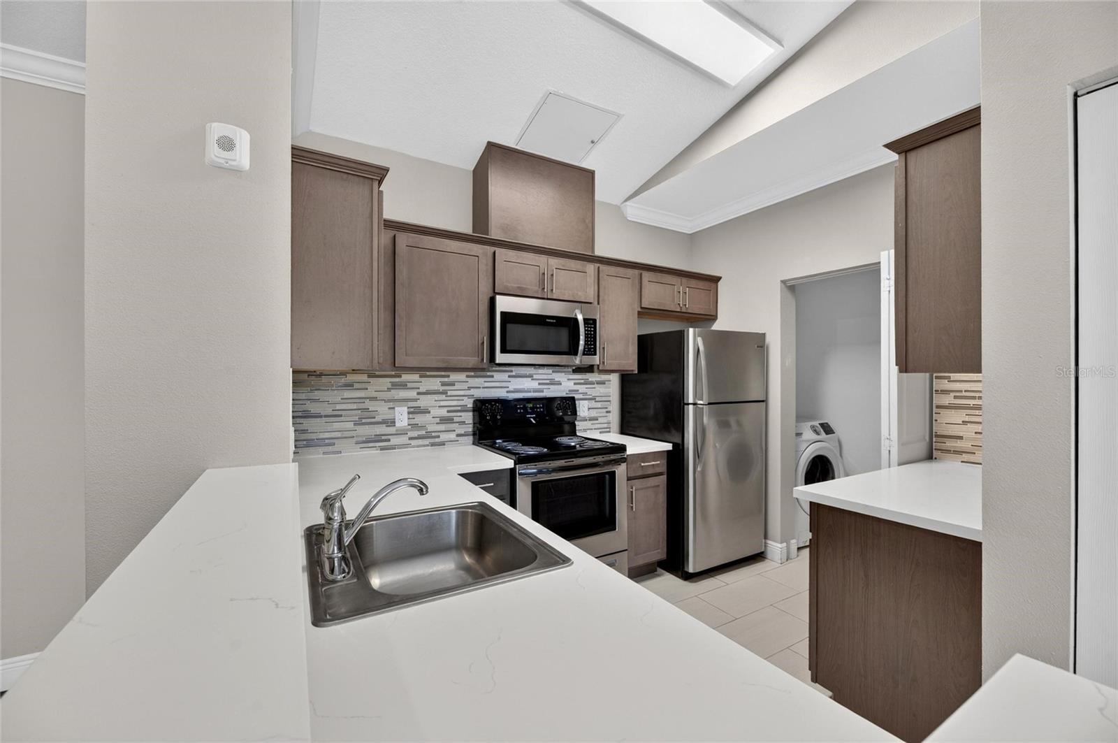 5617 LEGACY CRESCENT PLACE, #301, Riverview, FL 33578