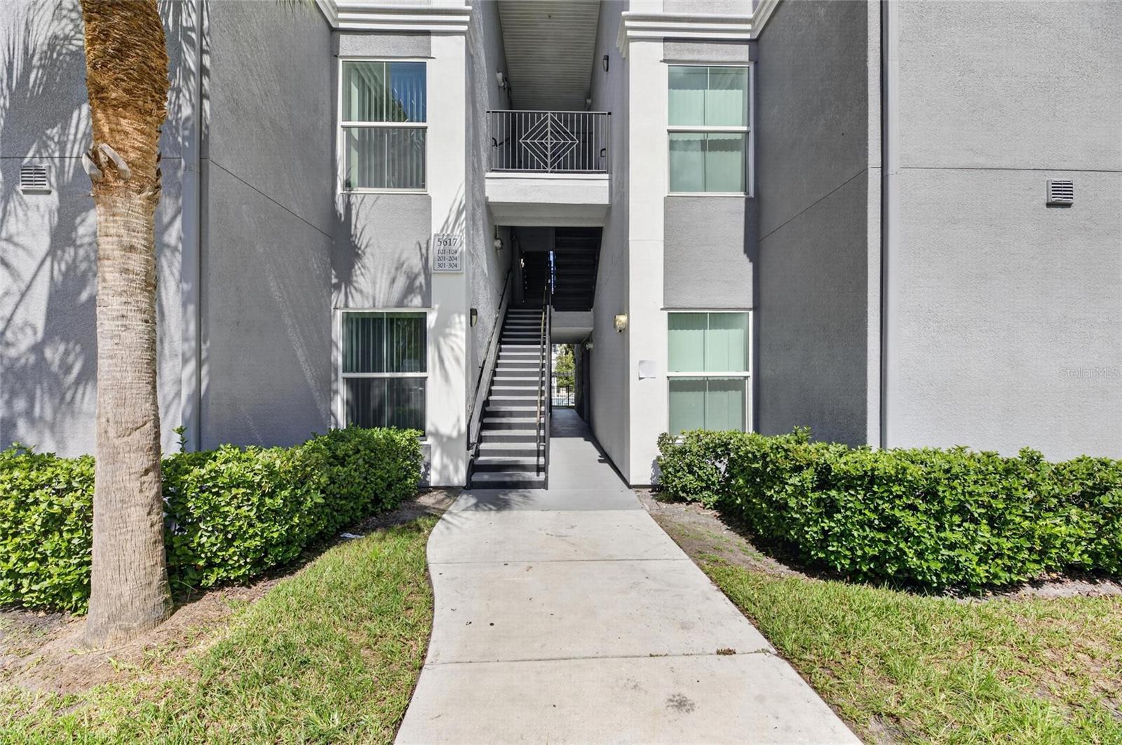 5617 LEGACY CRESCENT PLACE, #301, Riverview, FL 33578 5617 LEGACY CRESCENT PLACE, #301, Riverview, FL 33578