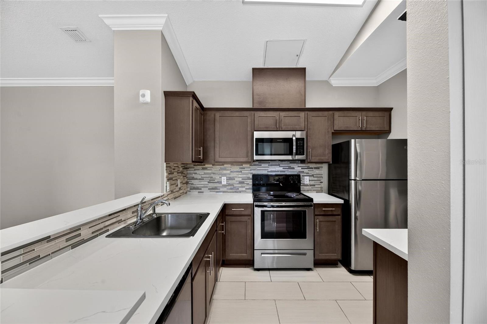 5617 LEGACY CRESCENT PLACE, #301, Riverview, FL 33578
