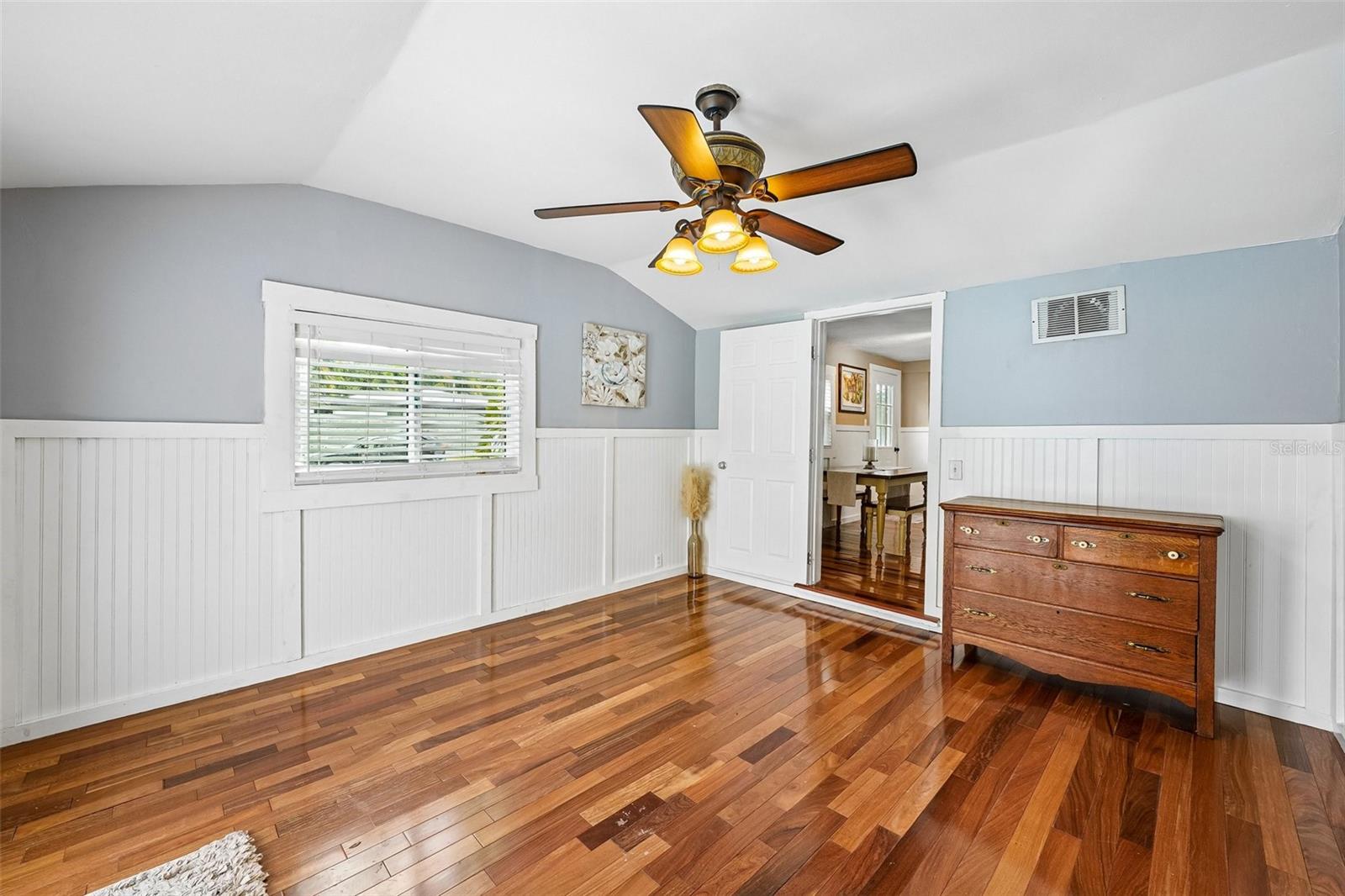 4601 16TH AVENUE N, St Petersburg, FL 33713