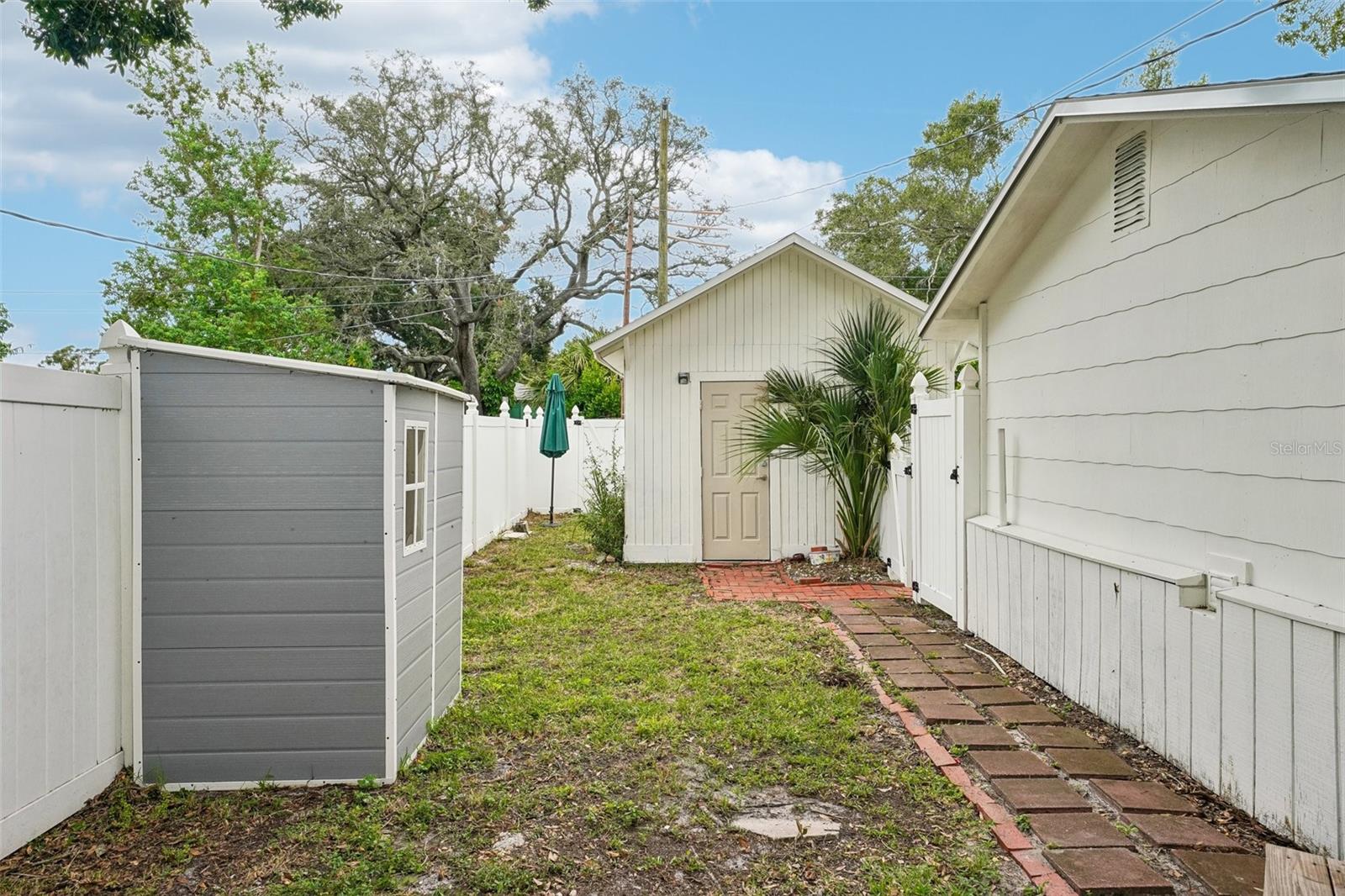 4601 16TH AVENUE N, St Petersburg, FL 33713